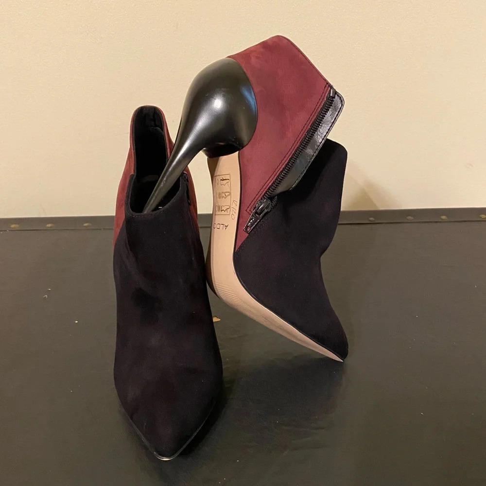 Aldo Women’s Pointed Toe Leather Ankle Booties Size 8 Black/Burgundy. - Picture 4 of 12